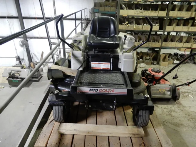 Photo #71 of U.S. PAPER CONVERTERS, INC. - MAJOR PAPER CONVERTING AUCTION, FEATURING: DUAL ROTARY KNIFE SHEETERS, SLITTER-REWINDERS, UNWIND STANDS, GUILLOTINE CUTTERS, BALERS, ROLL CLAMP TRUCKS, FORKLIFTS, MACHINE SHOP & MORE