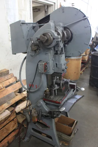 Photo #23 of JAMES HIGBY ENGINEERING - CNC TURRET PUNCH, PRESSES, VERTICAL MILLS, LATHE, SAWS, SURFACE GRINDERS, FORKLIFTS, CNC WIRE EDM, CMM & ALL PLANT SUPPORT ASSETS