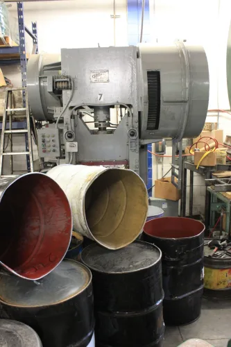 Photo #29 of JAMES HIGBY ENGINEERING - CNC TURRET PUNCH, PRESSES, VERTICAL MILLS, LATHE, SAWS, SURFACE GRINDERS, FORKLIFTS, CNC WIRE EDM, CMM & ALL PLANT SUPPORT ASSETS
