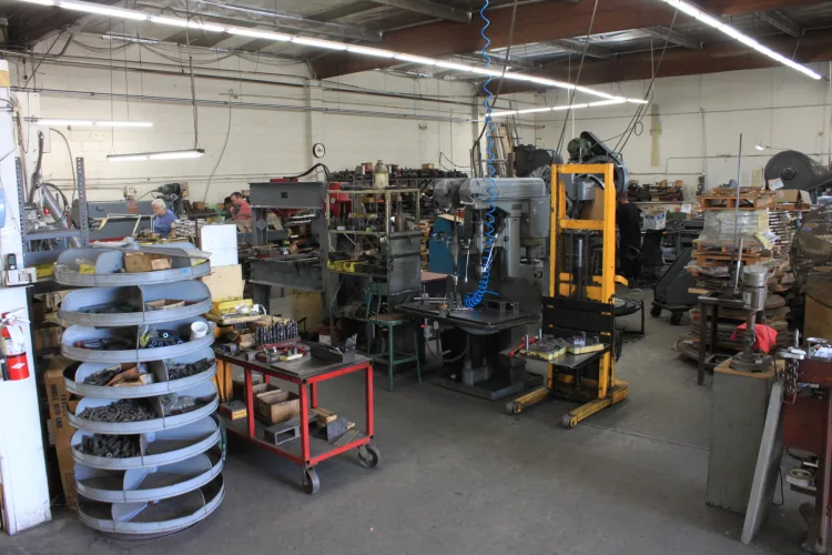 Photo #36 of JAMES HIGBY ENGINEERING - CNC TURRET PUNCH, PRESSES, VERTICAL MILLS, LATHE, SAWS, SURFACE GRINDERS, FORKLIFTS, CNC WIRE EDM, CMM & ALL PLANT SUPPORT ASSETS