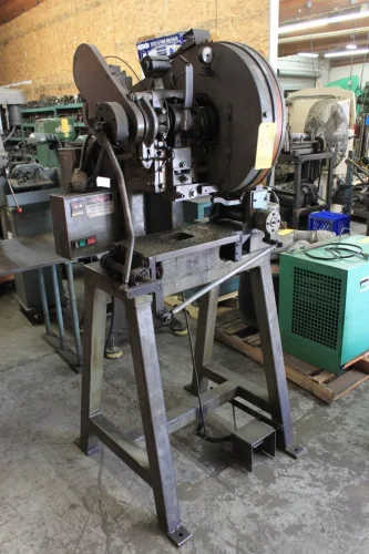 Photo #74 of JAMES HIGBY ENGINEERING - CNC TURRET PUNCH, PRESSES, VERTICAL MILLS, LATHE, SAWS, SURFACE GRINDERS, FORKLIFTS, CNC WIRE EDM, CMM & ALL PLANT SUPPORT ASSETS