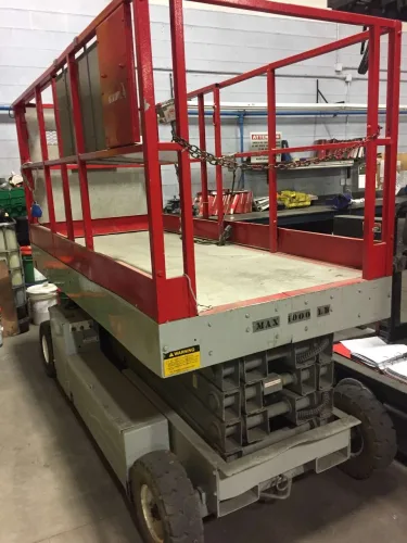 Photo #17 of SEARS CANADA INC - CALGARY - MOBILE AND WAREHOUSING EQUIPMENT FROM SEARS CANADA DISTRIBUTION CENTERS