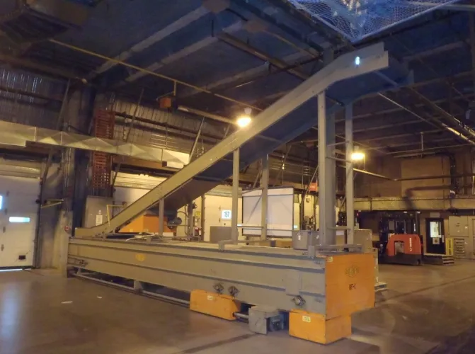 Photo #1 of SEARS CANADA INC - BELLEVILLE - 1.5 MILLION SQ' DISTRIBUTION FACILITY