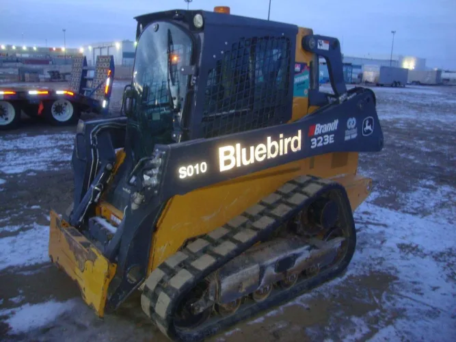 Photo #7 of BLUEBIRD CONTRACTING SERVICES (A DIVISION OF TROTTER & MORTON LIMITED) - LATE MODEL CONSTRUCTION EQUIPMENT
