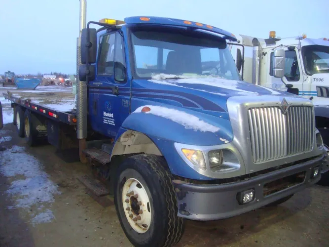 Photo #16 of BLUEBIRD CONTRACTING SERVICES (A DIVISION OF TROTTER & MORTON LIMITED) - LATE MODEL CONSTRUCTION EQUIPMENT