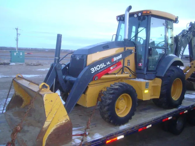 Photo #23 of BLUEBIRD CONTRACTING SERVICES (A DIVISION OF TROTTER & MORTON LIMITED) - LATE MODEL CONSTRUCTION EQUIPMENT