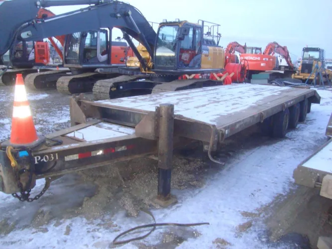 Photo #39 of BLUEBIRD CONTRACTING SERVICES (A DIVISION OF TROTTER & MORTON LIMITED) - LATE MODEL CONSTRUCTION EQUIPMENT