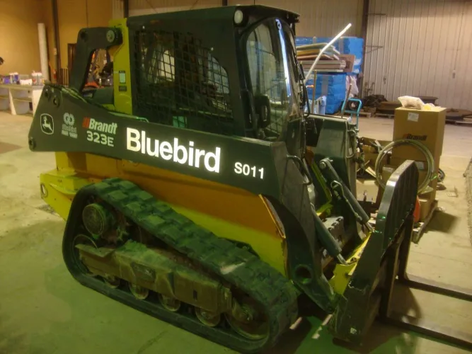Photo #42 of BLUEBIRD CONTRACTING SERVICES (A DIVISION OF TROTTER & MORTON LIMITED) - LATE MODEL CONSTRUCTION EQUIPMENT