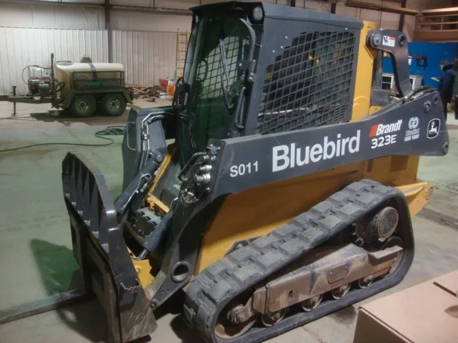 Photo #43 of BLUEBIRD CONTRACTING SERVICES (A DIVISION OF TROTTER & MORTON LIMITED) - LATE MODEL CONSTRUCTION EQUIPMENT