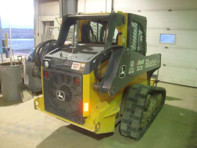 Photo #45 of BLUEBIRD CONTRACTING SERVICES (A DIVISION OF TROTTER & MORTON LIMITED) - LATE MODEL CONSTRUCTION EQUIPMENT