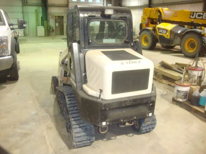 Photo #48 of BLUEBIRD CONTRACTING SERVICES (A DIVISION OF TROTTER & MORTON LIMITED) - LATE MODEL CONSTRUCTION EQUIPMENT