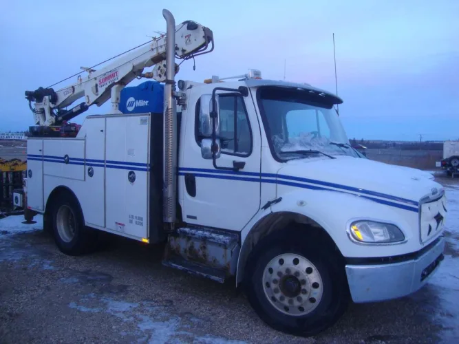 Photo #49 of BLUEBIRD CONTRACTING SERVICES (A DIVISION OF TROTTER & MORTON LIMITED) - LATE MODEL CONSTRUCTION EQUIPMENT