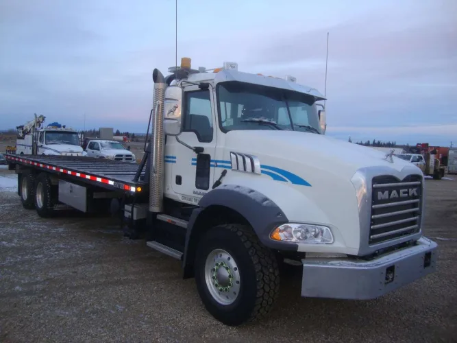 Photo #64 of BLUEBIRD CONTRACTING SERVICES (A DIVISION OF TROTTER & MORTON LIMITED) - LATE MODEL CONSTRUCTION EQUIPMENT