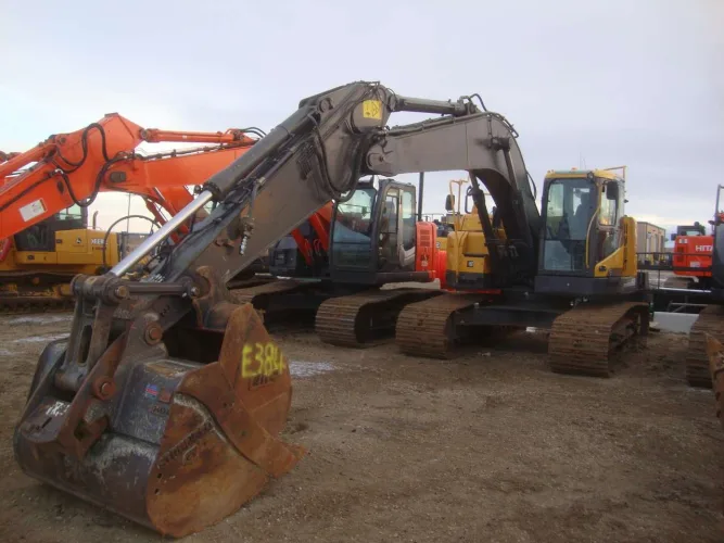 Photo #82 of BLUEBIRD CONTRACTING SERVICES (A DIVISION OF TROTTER & MORTON LIMITED) - LATE MODEL CONSTRUCTION EQUIPMENT