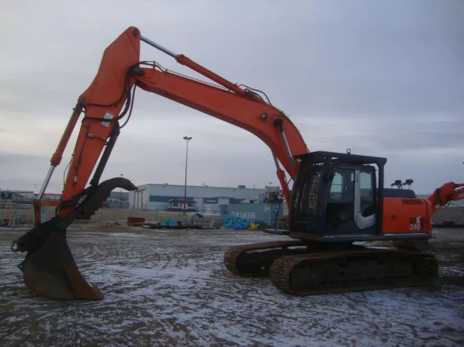 Photo #93 of BLUEBIRD CONTRACTING SERVICES (A DIVISION OF TROTTER & MORTON LIMITED) - LATE MODEL CONSTRUCTION EQUIPMENT