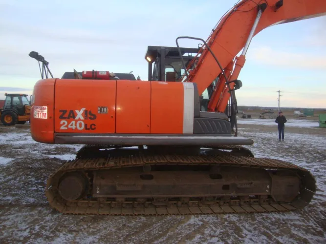 Photo #95 of BLUEBIRD CONTRACTING SERVICES (A DIVISION OF TROTTER & MORTON LIMITED) - LATE MODEL CONSTRUCTION EQUIPMENT