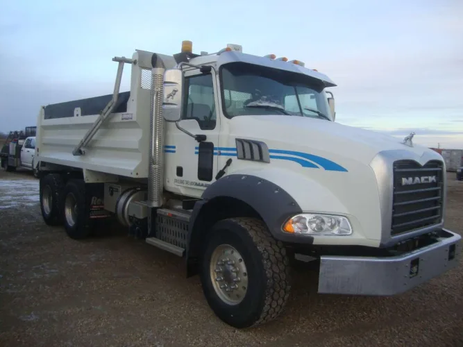 Photo #103 of BLUEBIRD CONTRACTING SERVICES (A DIVISION OF TROTTER & MORTON LIMITED) - LATE MODEL CONSTRUCTION EQUIPMENT