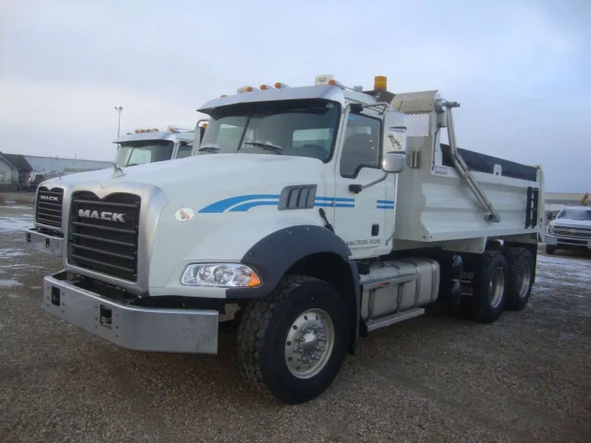 Photo #104 of BLUEBIRD CONTRACTING SERVICES (A DIVISION OF TROTTER & MORTON LIMITED) - LATE MODEL CONSTRUCTION EQUIPMENT