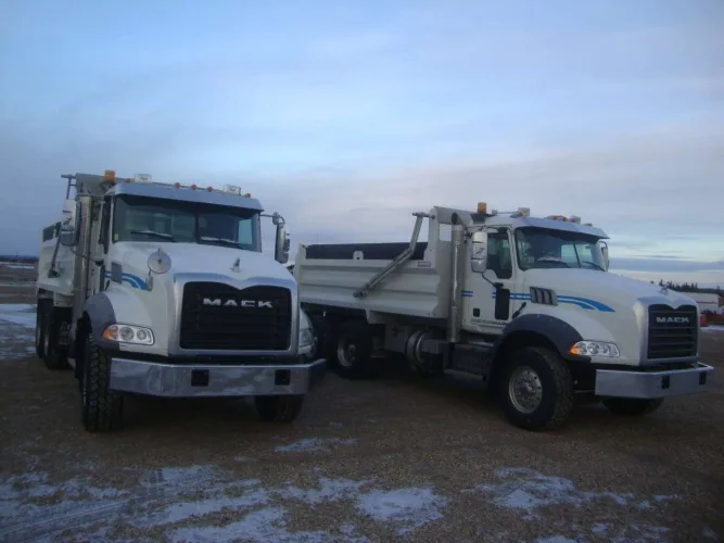 Photo #107 of BLUEBIRD CONTRACTING SERVICES (A DIVISION OF TROTTER & MORTON LIMITED) - LATE MODEL CONSTRUCTION EQUIPMENT