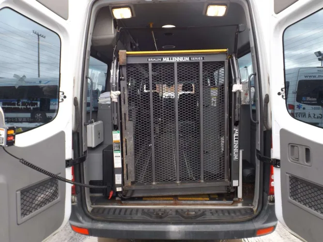 Photo #21 of TRANSPORT MEDICAR INC - ONE OF THE LARGEST PRIVATE PARA-TRANSIT/WHEELCHAIR TRANSPORTATION COMPANIES IN CANADA