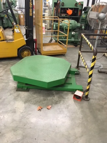 Photo #1 of PRECISION CUSTOM MOLDERS - (3) CINCINNATI MILACRON INJECTION MOLDING MACHINES UP TO 1,000 TON, (7) REED INJECTION MOLDING MACHINES UP TO 550 TON, KITAMURA MYCENTER-4 CNC MACHINING CENTER, GRANULATORS, HOPPERS & MORE...