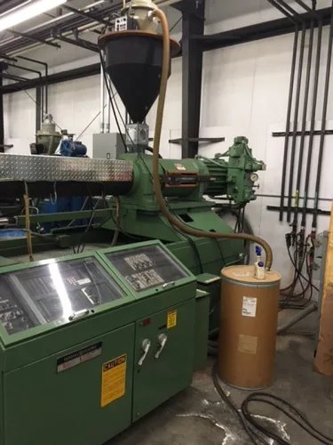 Photo #6 of PRECISION CUSTOM MOLDERS - (3) CINCINNATI MILACRON INJECTION MOLDING MACHINES UP TO 1,000 TON, (7) REED INJECTION MOLDING MACHINES UP TO 550 TON, KITAMURA MYCENTER-4 CNC MACHINING CENTER, GRANULATORS, HOPPERS & MORE...