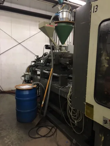 Photo #20 of PRECISION CUSTOM MOLDERS - (3) CINCINNATI MILACRON INJECTION MOLDING MACHINES UP TO 1,000 TON, (7) REED INJECTION MOLDING MACHINES UP TO 550 TON, KITAMURA MYCENTER-4 CNC MACHINING CENTER, GRANULATORS, HOPPERS & MORE...