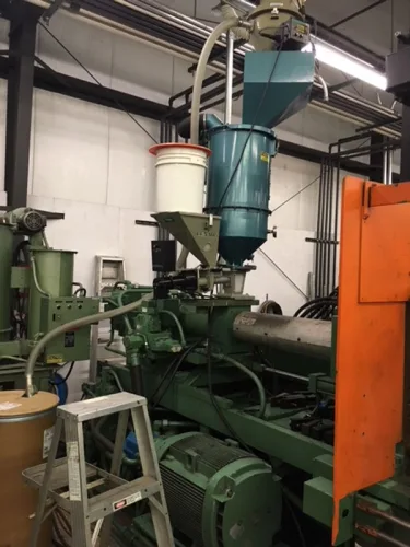 Photo #27 of PRECISION CUSTOM MOLDERS - (3) CINCINNATI MILACRON INJECTION MOLDING MACHINES UP TO 1,000 TON, (7) REED INJECTION MOLDING MACHINES UP TO 550 TON, KITAMURA MYCENTER-4 CNC MACHINING CENTER, GRANULATORS, HOPPERS & MORE...