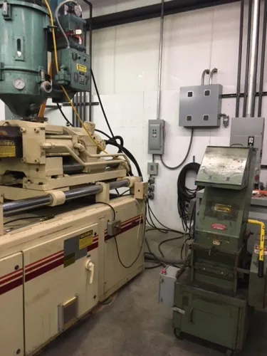 Photo #53 of PRECISION CUSTOM MOLDERS - (3) CINCINNATI MILACRON INJECTION MOLDING MACHINES UP TO 1,000 TON, (7) REED INJECTION MOLDING MACHINES UP TO 550 TON, KITAMURA MYCENTER-4 CNC MACHINING CENTER, GRANULATORS, HOPPERS & MORE...