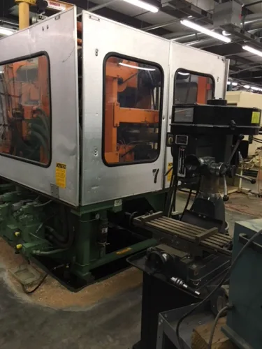 Photo #74 of PRECISION CUSTOM MOLDERS - (3) CINCINNATI MILACRON INJECTION MOLDING MACHINES UP TO 1,000 TON, (7) REED INJECTION MOLDING MACHINES UP TO 550 TON, KITAMURA MYCENTER-4 CNC MACHINING CENTER, GRANULATORS, HOPPERS & MORE...