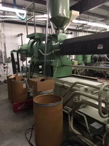 Photo #127 of PRECISION CUSTOM MOLDERS - (3) CINCINNATI MILACRON INJECTION MOLDING MACHINES UP TO 1,000 TON, (7) REED INJECTION MOLDING MACHINES UP TO 550 TON, KITAMURA MYCENTER-4 CNC MACHINING CENTER, GRANULATORS, HOPPERS & MORE...