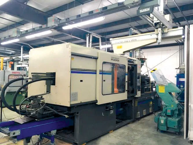 Photo #138 of PRECISION CUSTOM MOLDERS - (3) CINCINNATI MILACRON INJECTION MOLDING MACHINES UP TO 1,000 TON, (7) REED INJECTION MOLDING MACHINES UP TO 550 TON, KITAMURA MYCENTER-4 CNC MACHINING CENTER, GRANULATORS, HOPPERS & MORE...