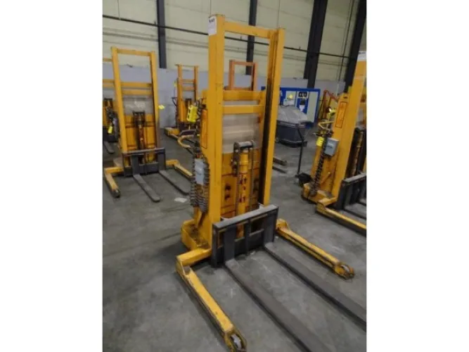 Photo #53 of FORMER ASSETS OF GANNETT PUBLISHING SERVICES, INCLUDING: MAILING EQUIPMENT, INSERTERS, STRAPPERS, STACKERS, MAINTENANCE DEPARTMENT, MATERIAL HANDLING EQUIPMENT, MISCELLANEOUS PLANT SUPPORT EQUIPMENT, ETC.