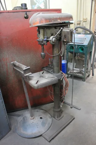 Photo #9 of CENTRAL MACHINE & WELDING - FULL-SERVICE METAL FAB & MACHINE SHOP FEATURING: A LARGE QTY OF WELDERS, IRONWORKER, INITIAL PINCH HYD PLATE ROLL, SAWS, LATHES, MILLING MACHINES, PRESS BRAKE, SHEAR, TUBE BENDER, PICKUP TRUCKS & PLANT SUPPORT EQUIPMENT