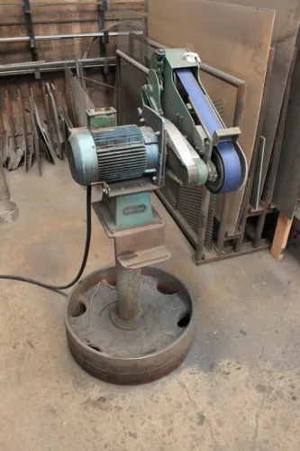 Photo #15 of CENTRAL MACHINE & WELDING - FULL-SERVICE METAL FAB & MACHINE SHOP FEATURING: A LARGE QTY OF WELDERS, IRONWORKER, INITIAL PINCH HYD PLATE ROLL, SAWS, LATHES, MILLING MACHINES, PRESS BRAKE, SHEAR, TUBE BENDER, PICKUP TRUCKS & PLANT SUPPORT EQUIPMENT