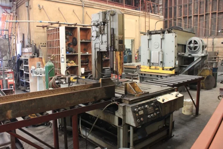 Photo #20 of CENTRAL MACHINE & WELDING - FULL-SERVICE METAL FAB & MACHINE SHOP FEATURING: A LARGE QTY OF WELDERS, IRONWORKER, INITIAL PINCH HYD PLATE ROLL, SAWS, LATHES, MILLING MACHINES, PRESS BRAKE, SHEAR, TUBE BENDER, PICKUP TRUCKS & PLANT SUPPORT EQUIPMENT