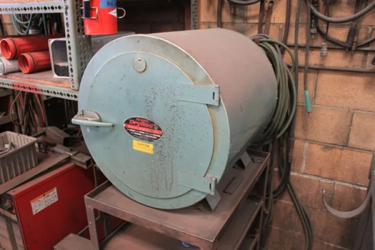 Photo #30 of CENTRAL MACHINE & WELDING - FULL-SERVICE METAL FAB & MACHINE SHOP FEATURING: A LARGE QTY OF WELDERS, IRONWORKER, INITIAL PINCH HYD PLATE ROLL, SAWS, LATHES, MILLING MACHINES, PRESS BRAKE, SHEAR, TUBE BENDER, PICKUP TRUCKS & PLANT SUPPORT EQUIPMENT