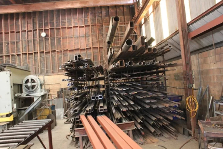 Photo #55 of CENTRAL MACHINE & WELDING - FULL-SERVICE METAL FAB & MACHINE SHOP FEATURING: A LARGE QTY OF WELDERS, IRONWORKER, INITIAL PINCH HYD PLATE ROLL, SAWS, LATHES, MILLING MACHINES, PRESS BRAKE, SHEAR, TUBE BENDER, PICKUP TRUCKS & PLANT SUPPORT EQUIPMENT