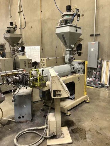 Photo #1 of ASSETS FORMERLY OF PACTIV - DAVIS-STANDARD, AKRON & HPM PLASTIC EXTRUDERS, AUXILIARY EQUIPMENT, AIR COMPRESSORS & CHILLER, MATERIAL HANDLING EQUIPMENT & MORE