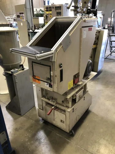 Photo #10 of ASSETS FORMERLY OF PACTIV - DAVIS-STANDARD, AKRON & HPM PLASTIC EXTRUDERS, AUXILIARY EQUIPMENT, AIR COMPRESSORS & CHILLER, MATERIAL HANDLING EQUIPMENT & MORE