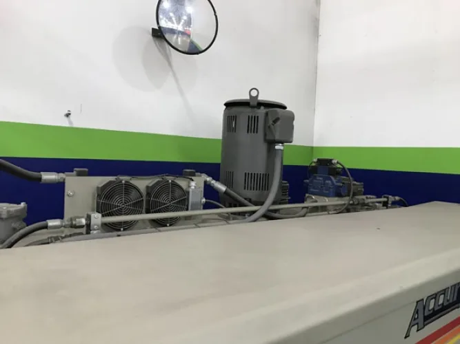 Photo #48 of METTLER TOLEDO - SHORT NOTICE AUCTION FEATURING 2010 MULTICAM 300 SERIES WATER JET, 2004 CALYPSO WATERJET, 2011 ACCURSHEAR 62508 SHEAR & MORE
