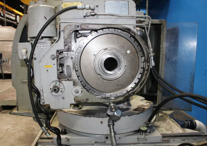Photo #37 of SURPLUS TO THE ONGOING OPERATIONS OF MACHINISTS INC. THE GEAR WORKS SEATTLE, FEATURING: VERTICAL, HORIZONTAL & MANUAL GEAR HOBBERS, CNC GEAR GRINDERS HORIZONTAL BORING MILLS, VERTICAL TURRET LATHE, KEYSEATERS & MUCH MORE