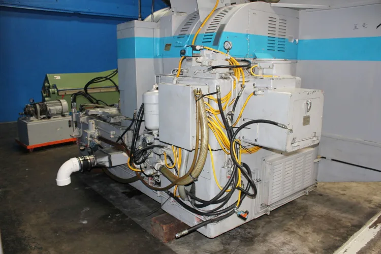 Photo #40 of SURPLUS TO THE ONGOING OPERATIONS OF MACHINISTS INC. THE GEAR WORKS SEATTLE, FEATURING: VERTICAL, HORIZONTAL & MANUAL GEAR HOBBERS, CNC GEAR GRINDERS HORIZONTAL BORING MILLS, VERTICAL TURRET LATHE, KEYSEATERS & MUCH MORE
