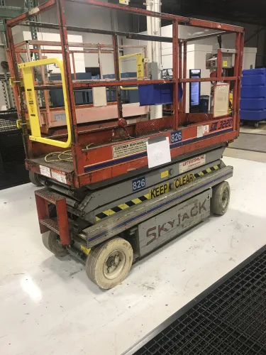 Photo #20 of ASSETS TO THE ONGOING OPERATIONS OF A WORLDWIDE INDUSTRIAL MANUFACTURER, LATE MODEL WORLD CLASS METAL LIGHTING MFR., FEATURING CNC METAL FABRICATION, STAMPING, TOOL ROOM AND PLANT SUPPORT EQUIPMENT