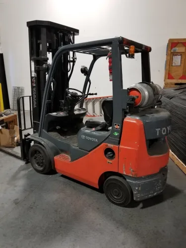 Photo #2 of MG DESIGN ASSOCIATES, ORLANDO, FL LOCATION, FEATURING: WOODWORKING EQUIPMENT, MOBILE EQUIPMENT, STORAGE RACKING, HAND TOOLS, OFFICE EQUIPMENT & MORE