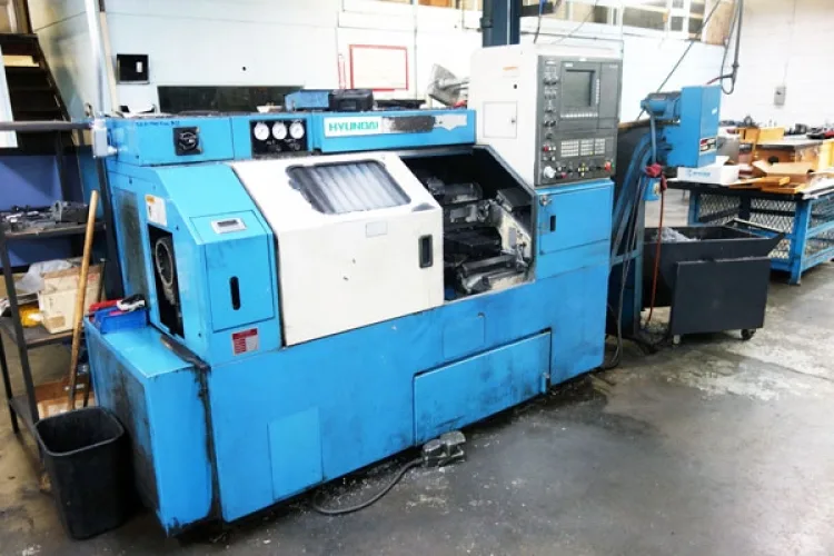 Photo #42 of TORONTO MACHINE & TOOL CO LTD, FEATURING: LATE MODEL CNC MACHINING EQUIPMENT FEATURING CNC BORING MILLS, MACHINING CENTERS AND LATHES TO 2013