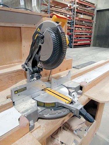 Photo #11 of MG DESIGN ASSOCIATES, PLEASANT PRAIRIE, WI LOCATION, FEATURING: LATE MODEL AS NEW AS 2016 WOODWORKING EQUIPMENT, MOBILE EQUIPMENT, STORAGE RACKING, HAND TOOLS, OFFICE EQUIPMENT & MORE