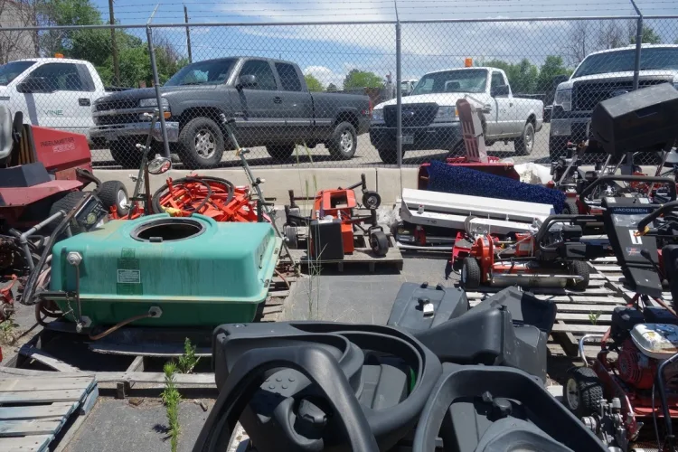 Photo #44 of BY ORDER OF U.S. BANKRUPTCY COURT CASE #: 18-60249-RBK - C&M AIR COOLED ENGINES - CO, FEATURING: NEW/ DEMO/USED: COMMERCIAL ROTARY, FAIRWAY, RIDING & WALKING GREENS MOWERS, AERATORS, SOD CUTTERS & MORE