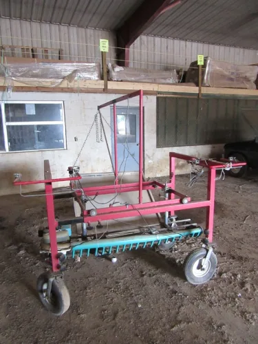 Photo #10 of GARDENS ALIVE FARMS - TN (EQUIPMENT) - EQUIPMENT AUCTION INCLUDES: LARGE QUANTITY OF JOHN DEERE TRACTORS, PICKUP TRUCKS, TRAILERS, WHEEL LOADERS, SKID STEERS, IRRIGATION EQUIPMENT, PUMPS, DUMP TRAILERS, WAGONS, GOLF CARTS & MUCH MORE