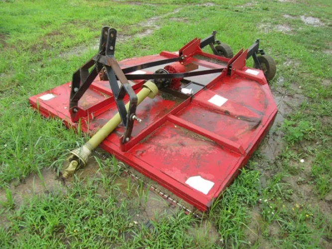 Photo #11 of GARDENS ALIVE FARMS - TN (EQUIPMENT) - EQUIPMENT AUCTION INCLUDES: LARGE QUANTITY OF JOHN DEERE TRACTORS, PICKUP TRUCKS, TRAILERS, WHEEL LOADERS, SKID STEERS, IRRIGATION EQUIPMENT, PUMPS, DUMP TRAILERS, WAGONS, GOLF CARTS & MUCH MORE